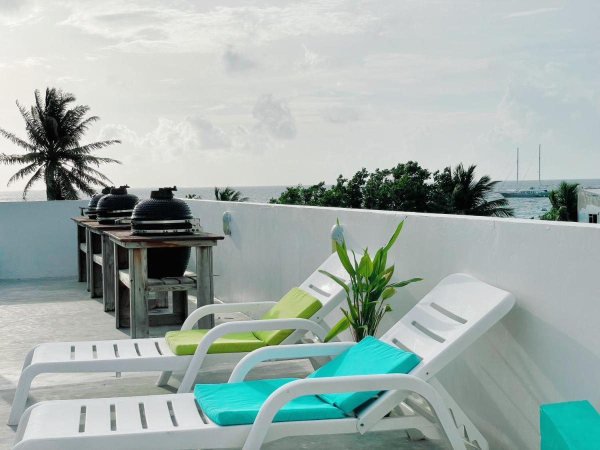 Aquzz Hotel & Spa - Maldives Maafushi Exterior foto